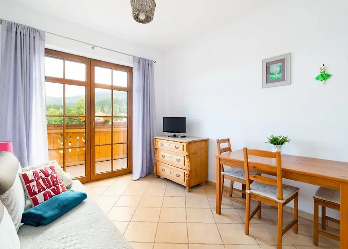 Everysky - Obroncow Pokoju 1d Apartment