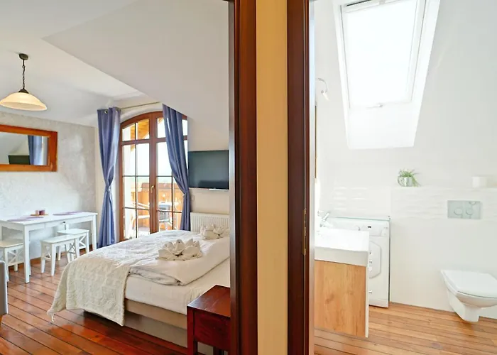 Everysky - Obroncow Pokoju 1d Apartment *